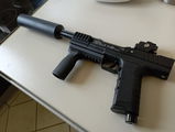 F. review photo
