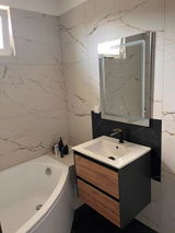 Zsolt review photo