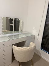 Anonyme review photo