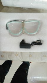 v.v. review photo