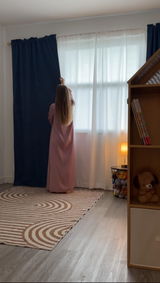 Vladyslava Ronska review photo