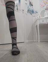M. review photo