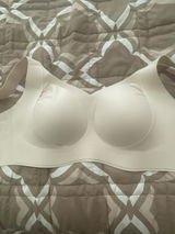 ISABEL B. review photo