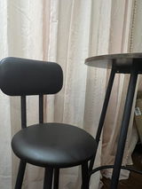 S A review photo