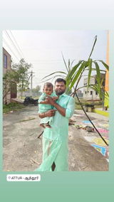 Vanitha review photo