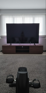 V.P review photo