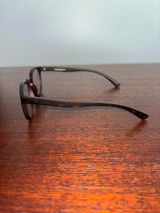 Anonyme review photo