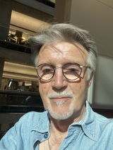 Robert M W Graham review photo