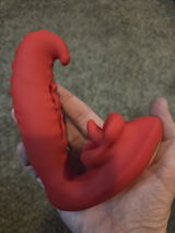 D man review photo