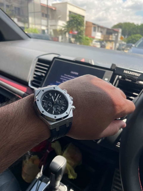 Seiko Mod Royal Oak Black Dial (Rubber Strap)