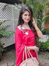 Monisha review photo