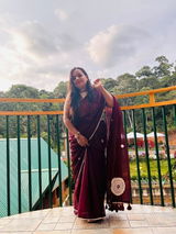 Shalini review photo