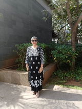 Komal Tewani review photo
