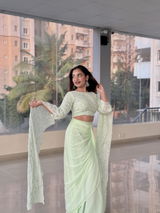 ragini review photo
