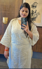 Richa Arora review photo