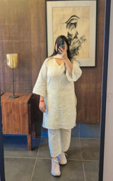 Richa Arora review photo