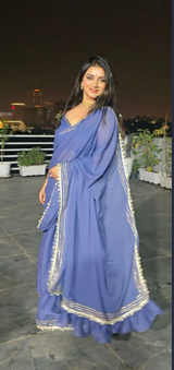 Roshni Kapoor review photo