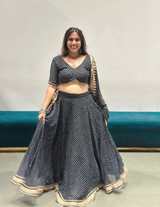Riya Kapoor review photo