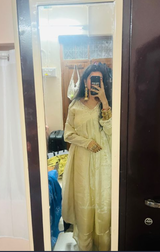 Simran Arora review photo