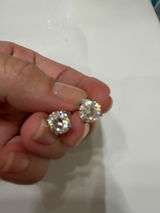 S. review photo