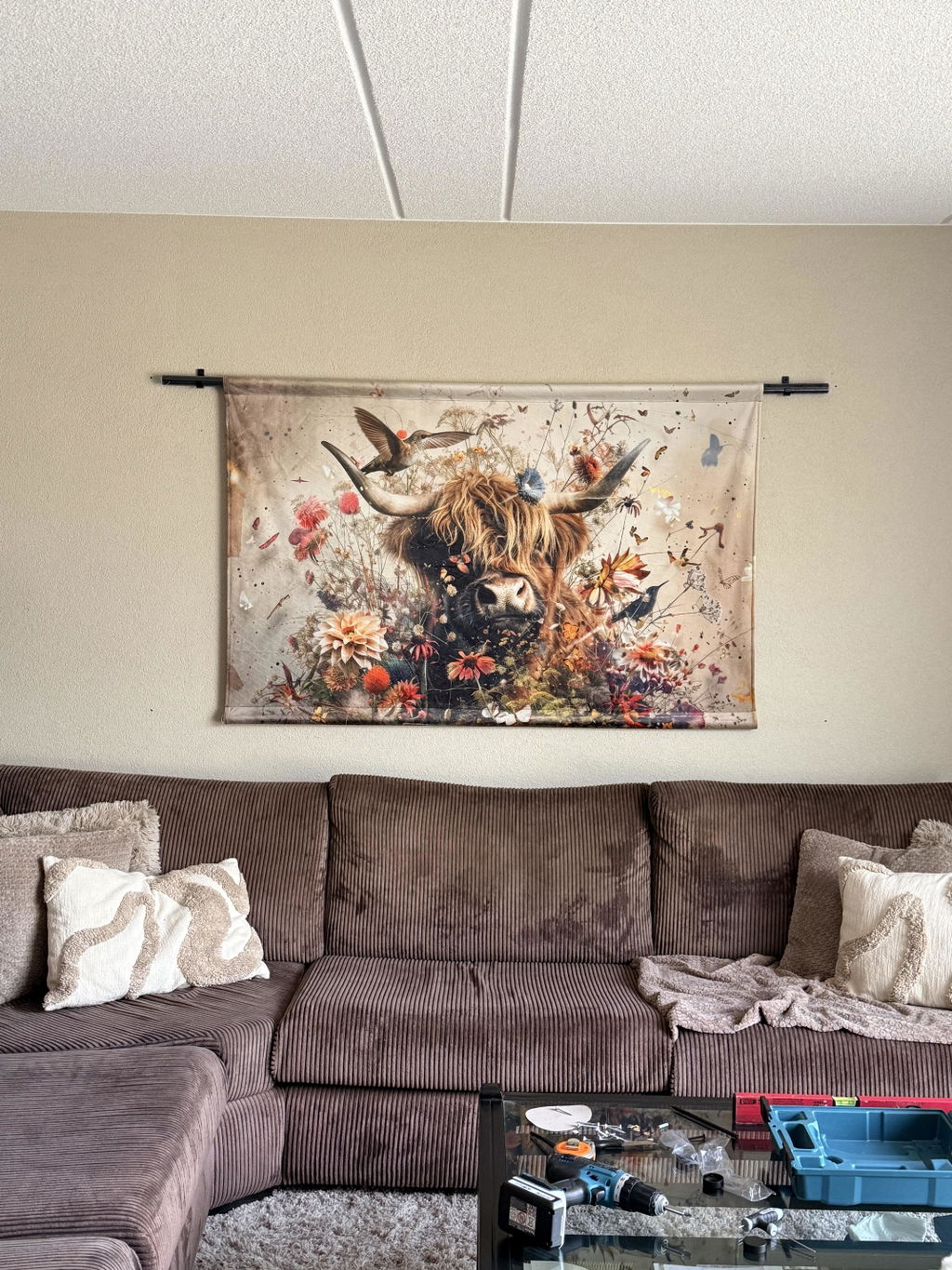 Bloemen Schotse hooglander 2 · Wandkleed