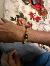 manav review photo