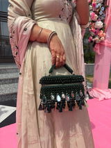 Shruti review photo