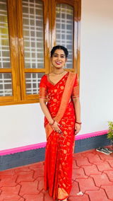 Kavya Prakash review photo