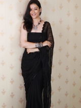 Shivani Katoch review photo