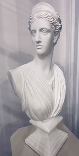 Yvonne Cane review photo