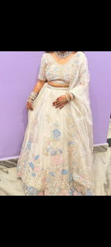 Nazia review photo