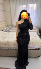 S** D** review photo