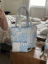 Maisie review photo