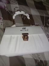 moiz khan review photo
