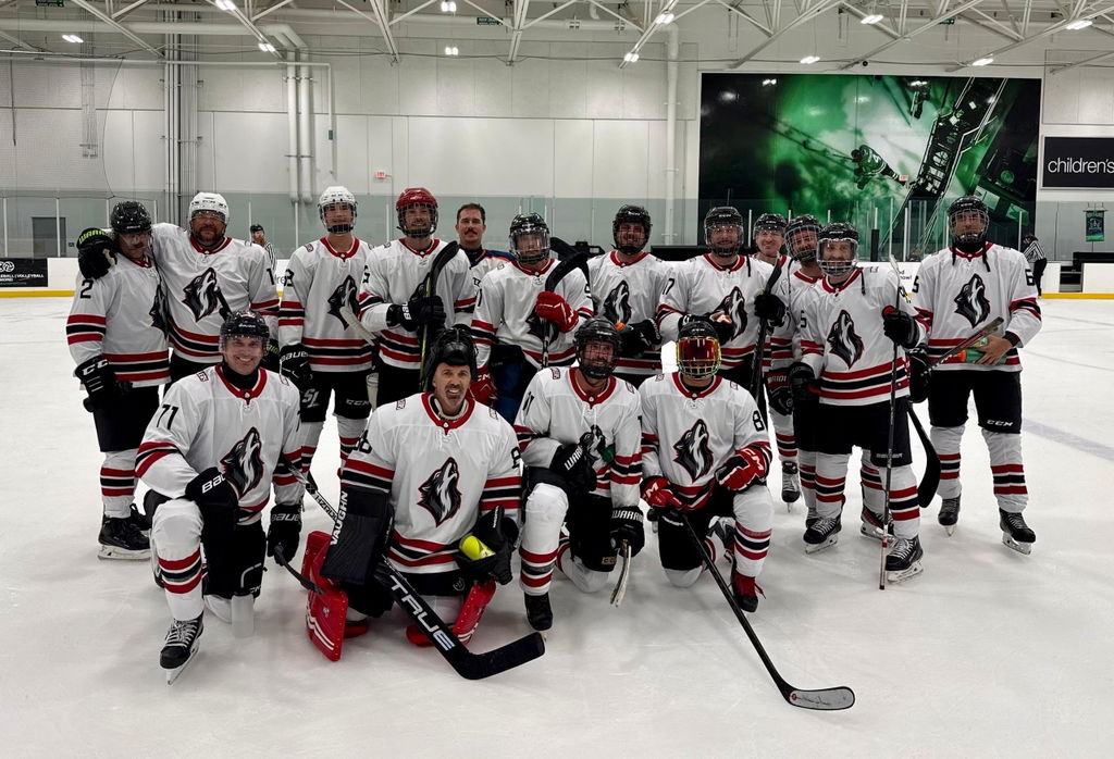 Custom Embroidered Ice Hockey Jersey (Pro)