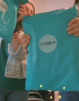 Camiseta Zodiacal Mujer - Constelación al Frente y Carta en la Espalda