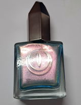 M review photo