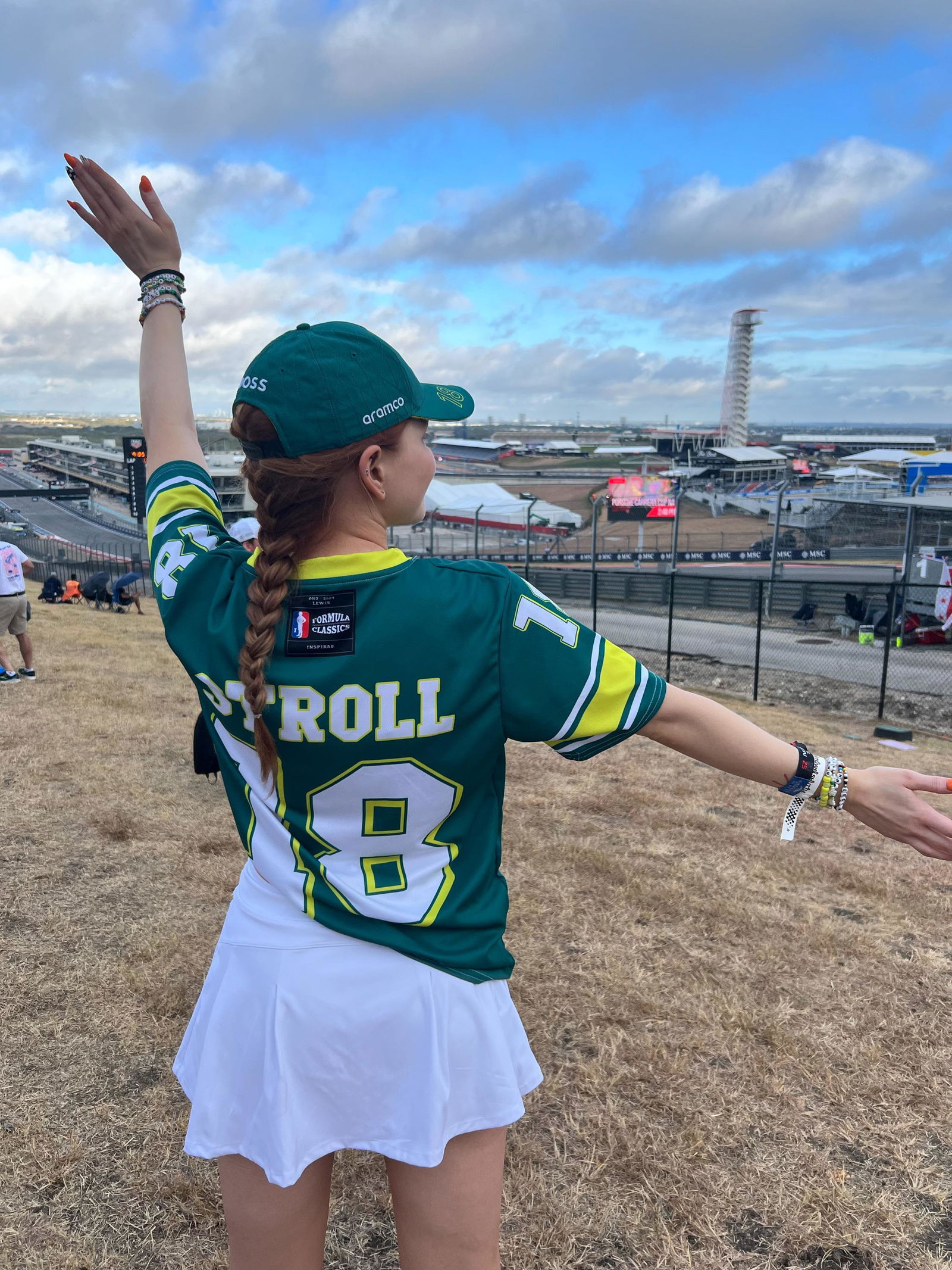 Sabrina Carpenter Boxed Football Jersey – I8