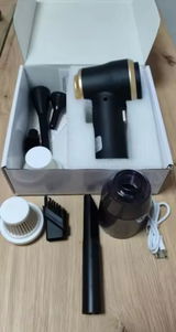 Tomas review photo