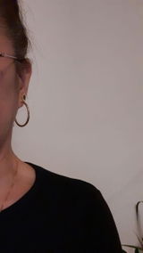 Rowena review photo