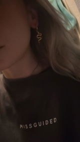 Karolina review photo