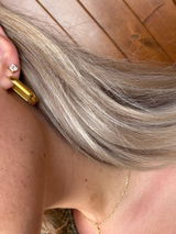 Saskia review photo