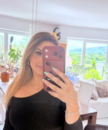 Maria review photo