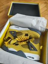 Adrian review photo
