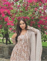 deeksha rawat review photo