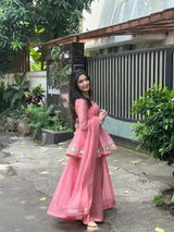 Isha review photo
