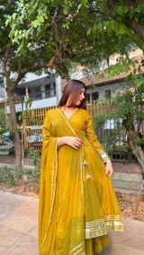 Teena Dalal review photo