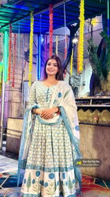 Megha Sharma review photo