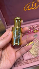 Navera Farhat review photo