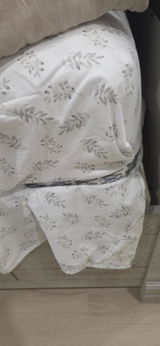 Leticia review photo